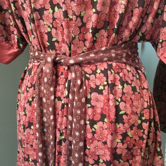 Anthropologie Left of Center Berry Thistle Tunic - Picture 5 of 6